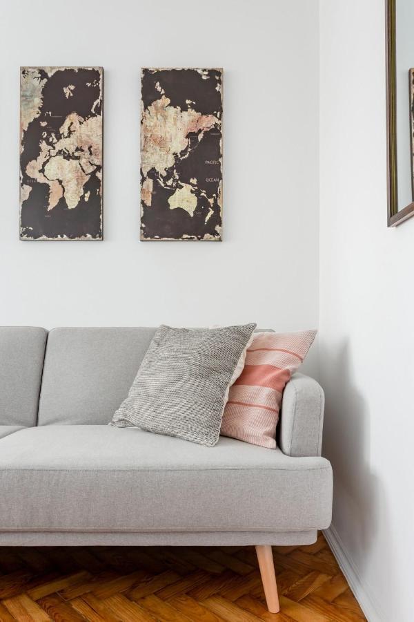 Stroll To Coffee Shops Near A Renovated Hillside Apartment In Graca Лиссабон Экстерьер фото